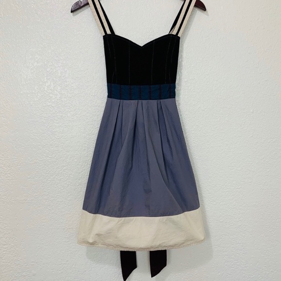 Urban Outfitters Dresses & Skirts - Silence & Noise Color Block Dress Size Medium